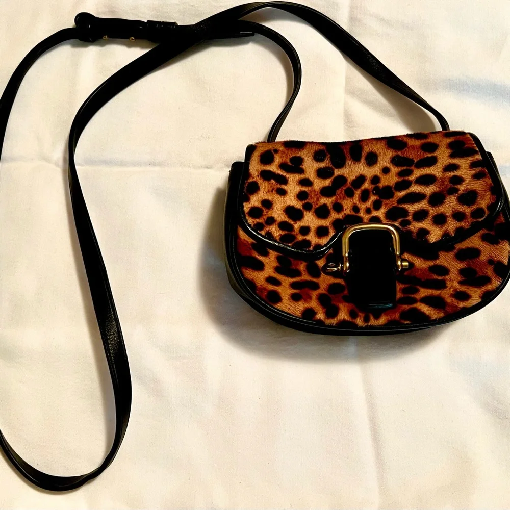 Small leopard cross body bag - Picture 2 of 6